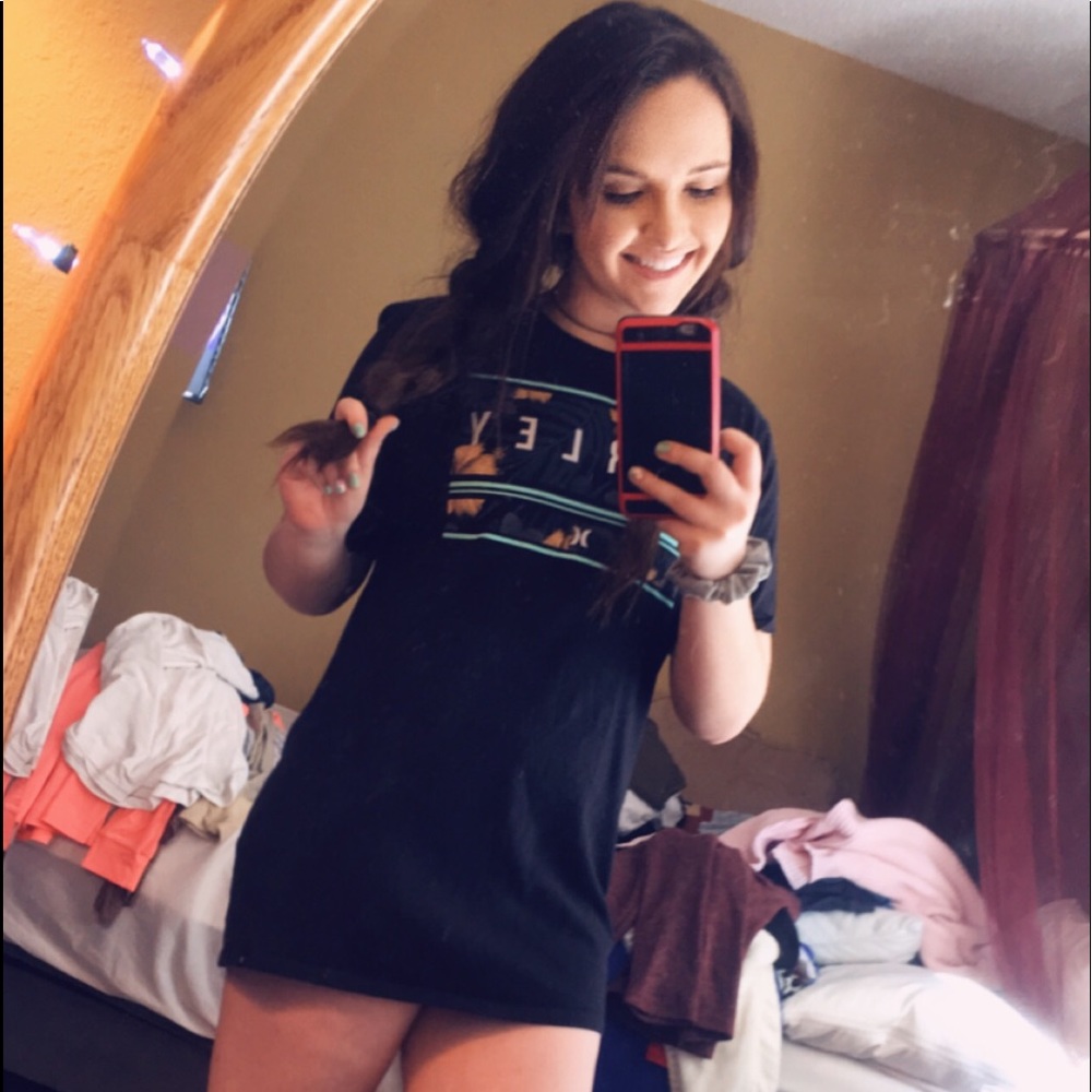 Hurley Black Tee